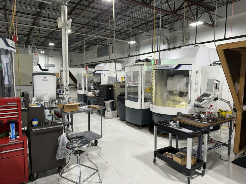 Präzise gefertigte Metallbauteile für die Serienproduktion